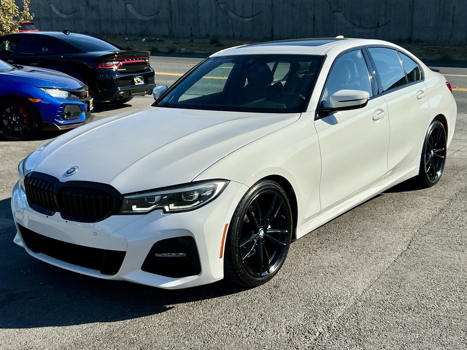 Used 2020 BMW 330i Sedan w/ M Sport Package RWD image 10