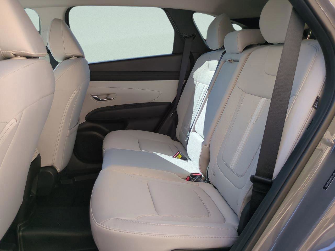 Certified 2025 Hyundai Tucson SEL image 10