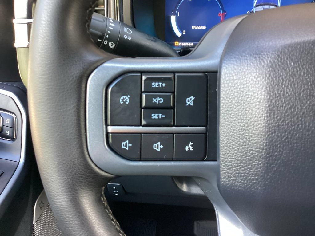 Used 2025 Ford F250 Lariat w/ Black Appearance Package AWD/4WD image 52