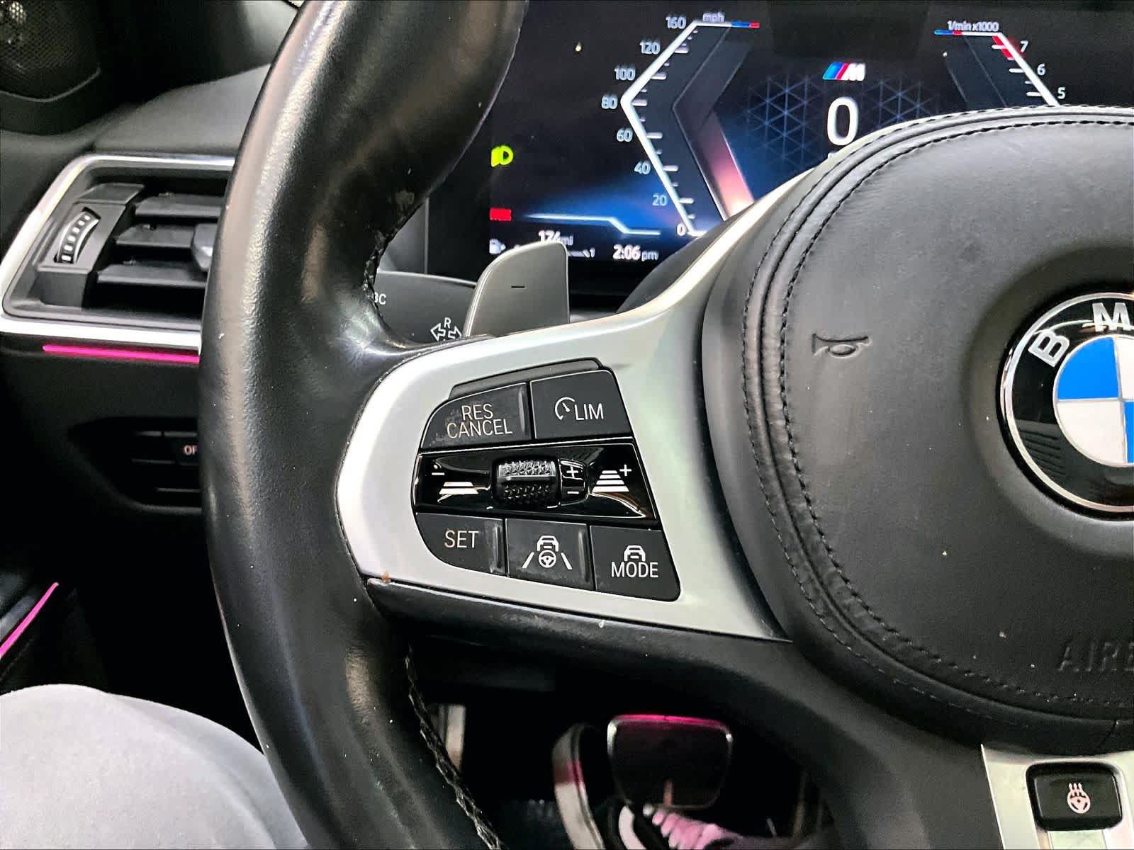 Used 2023 BMW 330i Sedan w/ M Sport Package RWD image 21