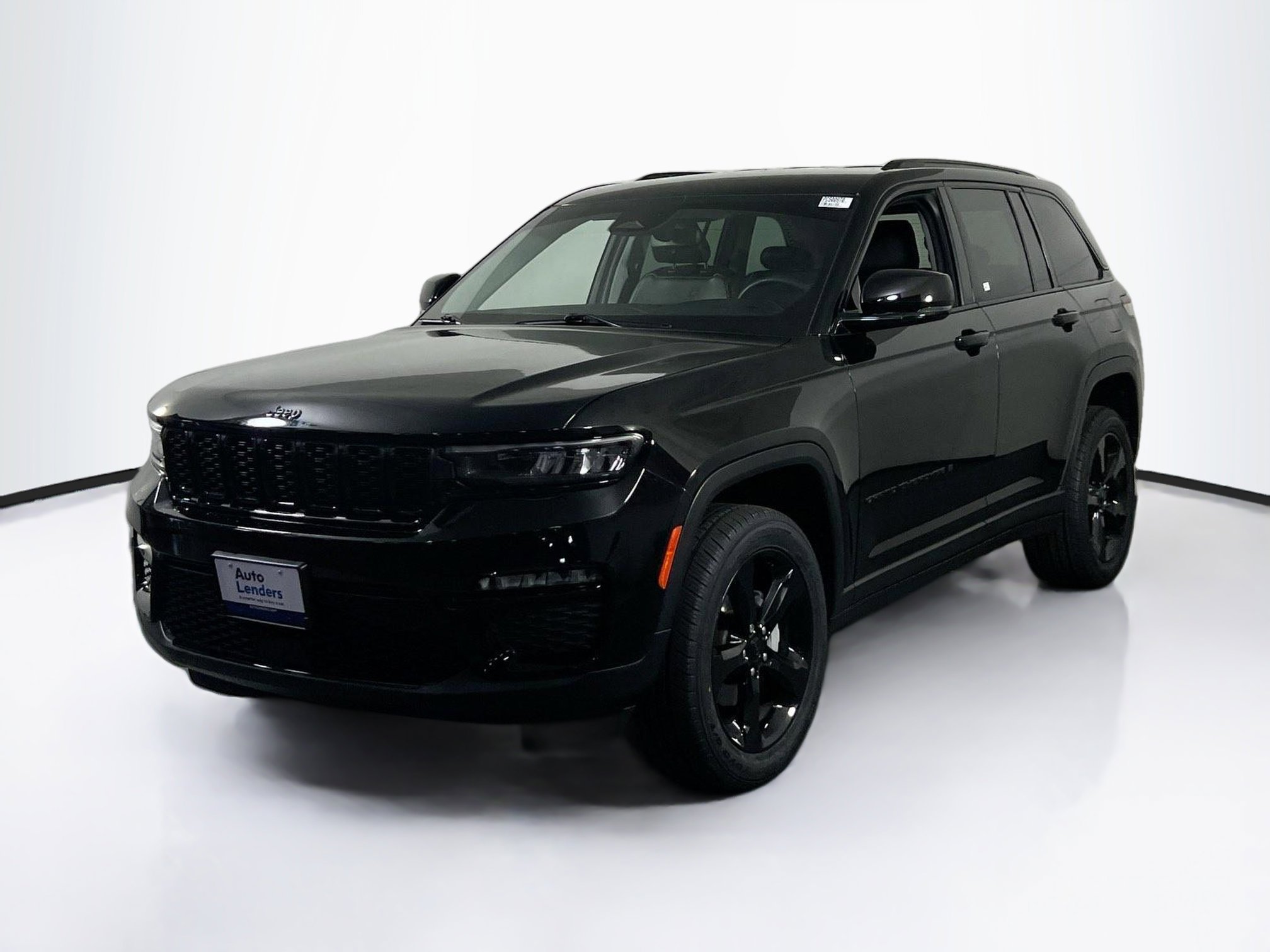 Used 2023 Jeep Grand Cherokee Limited w/ Black Appearance Package video 1