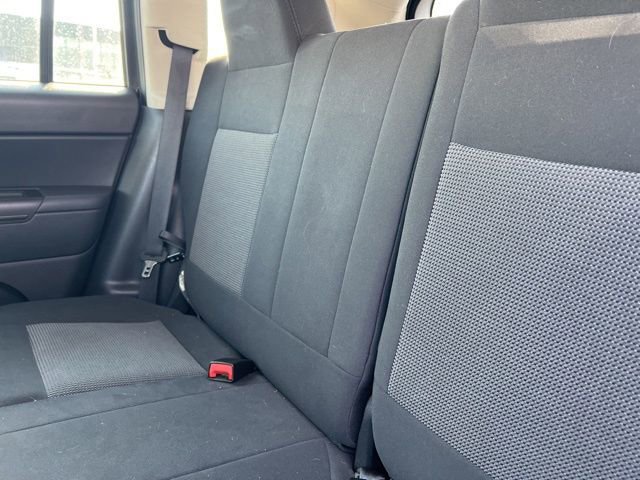 Used 2011 Jeep Compass Latitude image 24