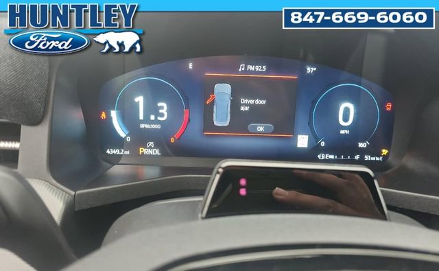 Used 2025 Ford Explorer ST-Line w/ Premium Package image 9