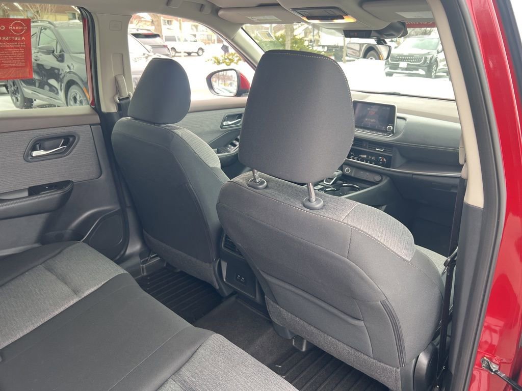 Certified 2023 Nissan Rogue SV AWD/4WD image 15