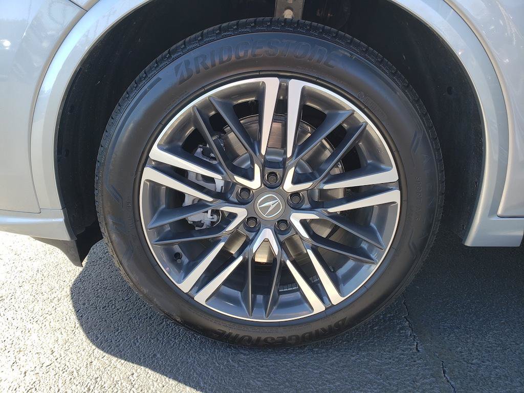 Certified 2026 Acura MDX w/ Advance Package AWD/4WD image 34
