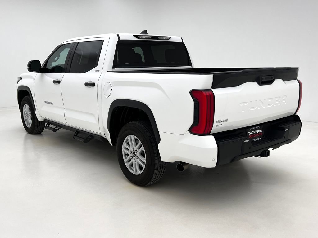 Used 2024 Toyota Tundra SR5 w/ SR5 Convenience Package image 9
