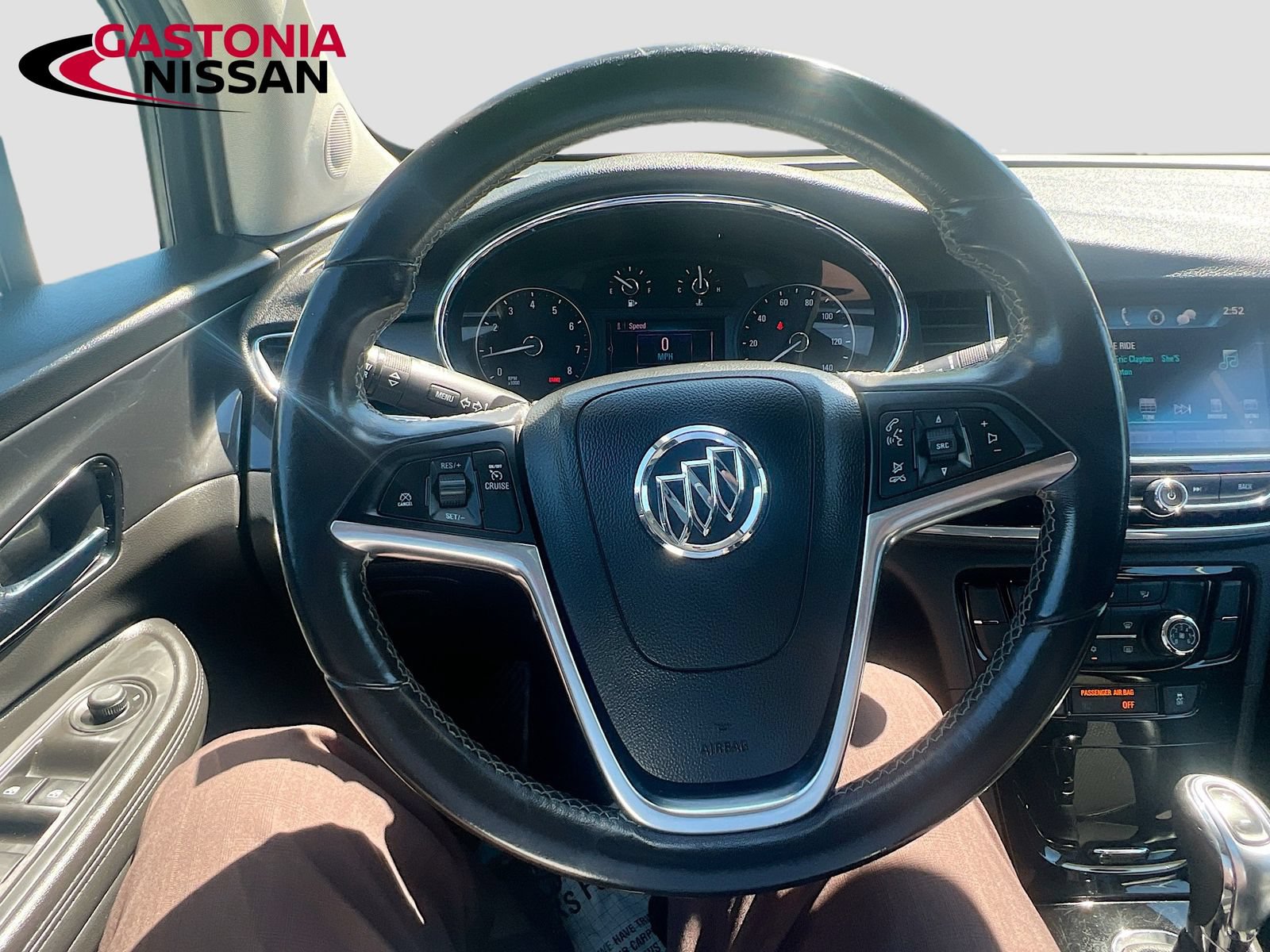 Used 2020 Buick Encore Preferred FWD image 14