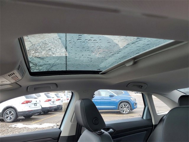 New 2025 Volkswagen Jetta SEL image 19