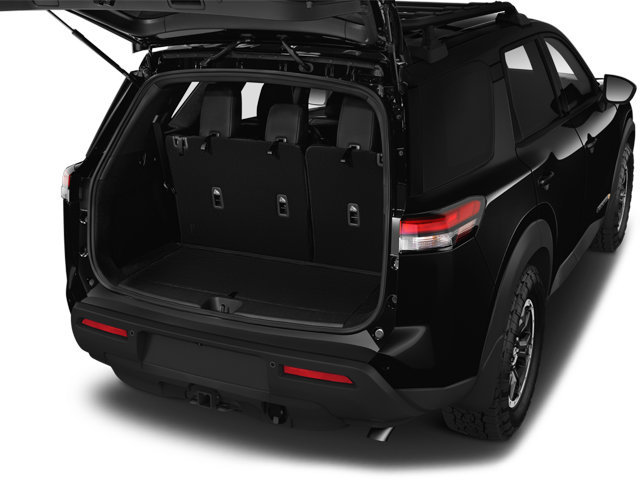 Used 2023 Nissan Pathfinder Rock Creek AWD/4WD image 7