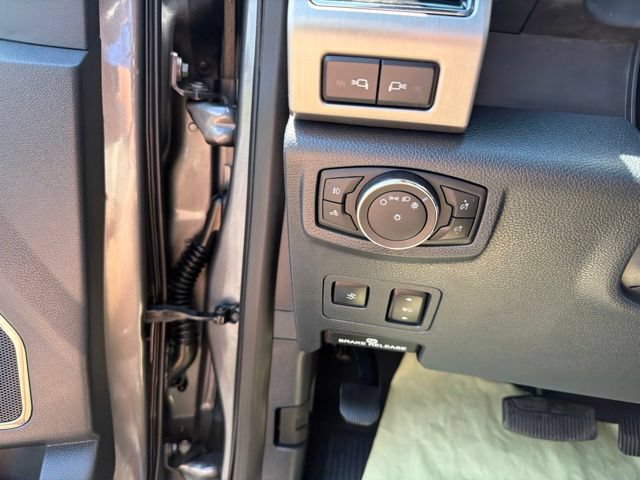 Used 2022 Ford F250 Platinum AWD/4WD image 23