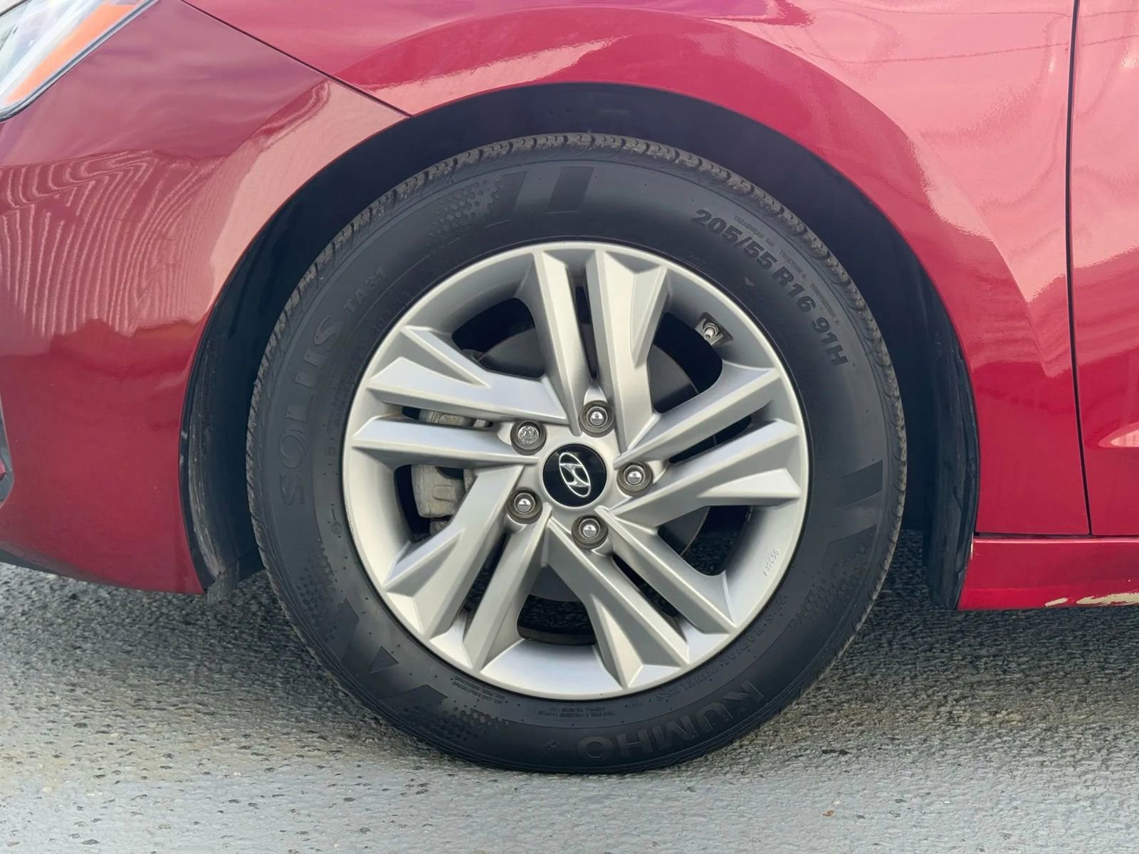 Used 2020 Hyundai Elantra SEL FWD image 25