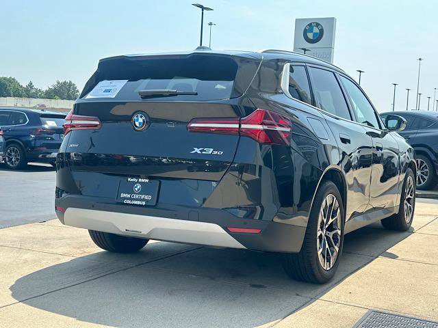 Used 2025 BMW X3 xDrive30i AWD/4WD image 8
