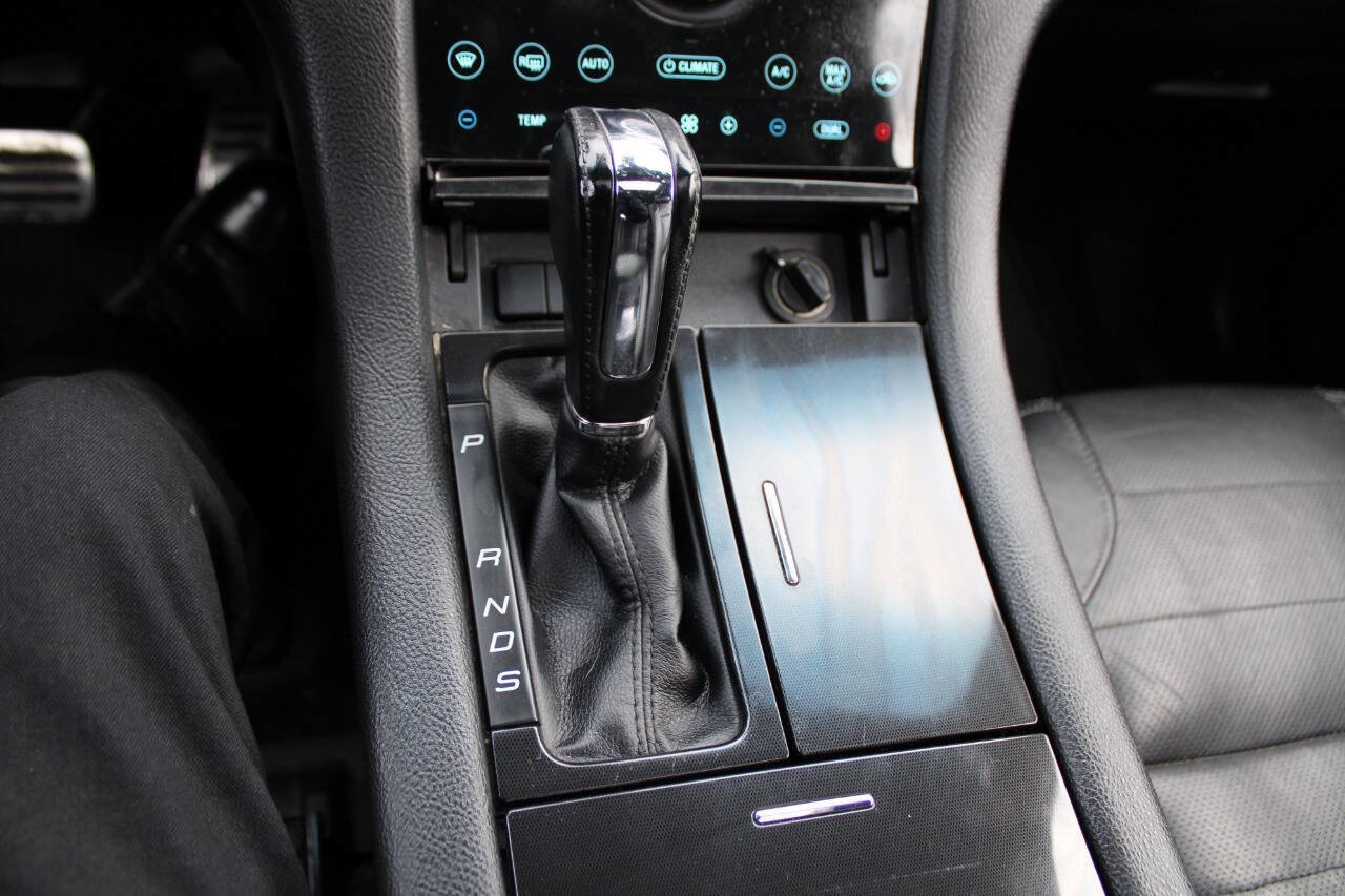 Used 2015 Ford Taurus SHO w/ Equipment Group 401A image 34