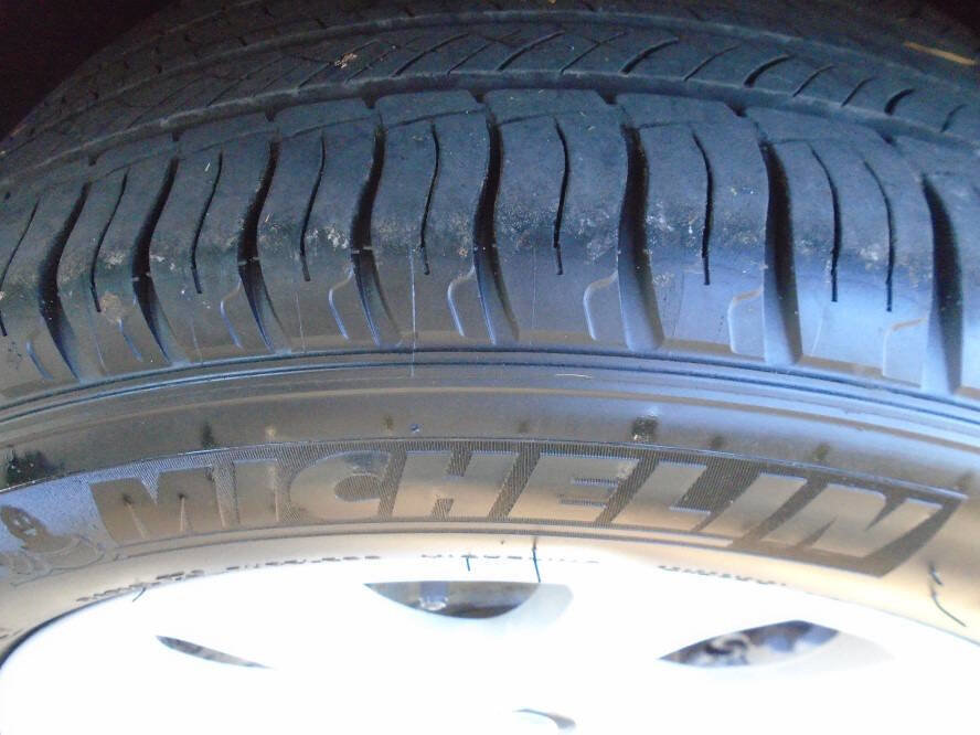 Used 2011 BMW X5 xDrive35i image 32