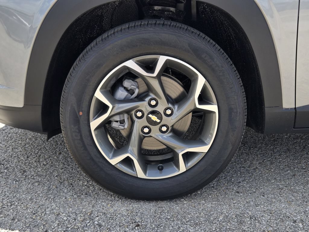 New 2026 Chevrolet Trax LT FWD image 14
