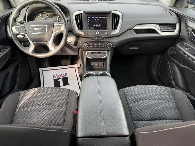 Used 2023 GMC Terrain SLE image 11