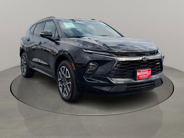 Certified 2025 Chevrolet Blazer RS image 1