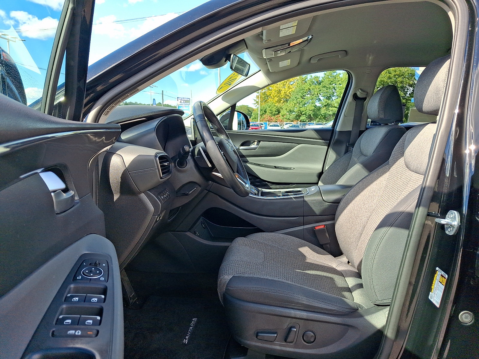 Used 2023 Hyundai Santa Fe SEL AWD/4WD image 14