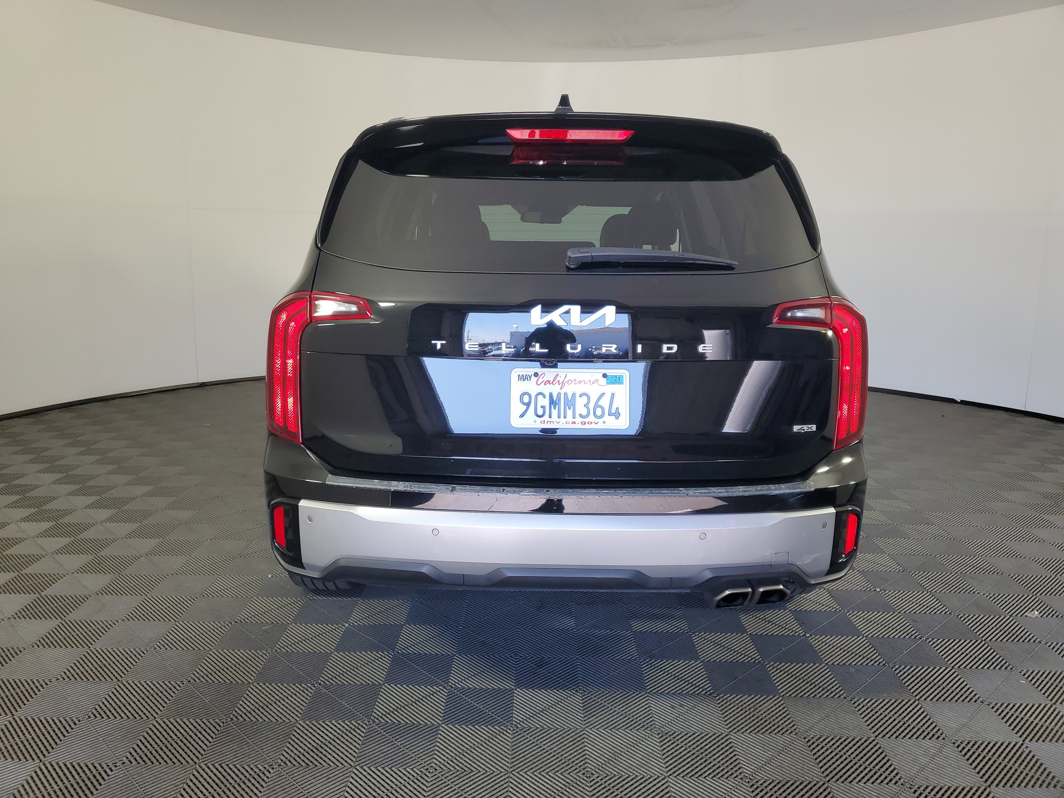 Used 2023 Kia Telluride S w/ S Sunroof Package image 5