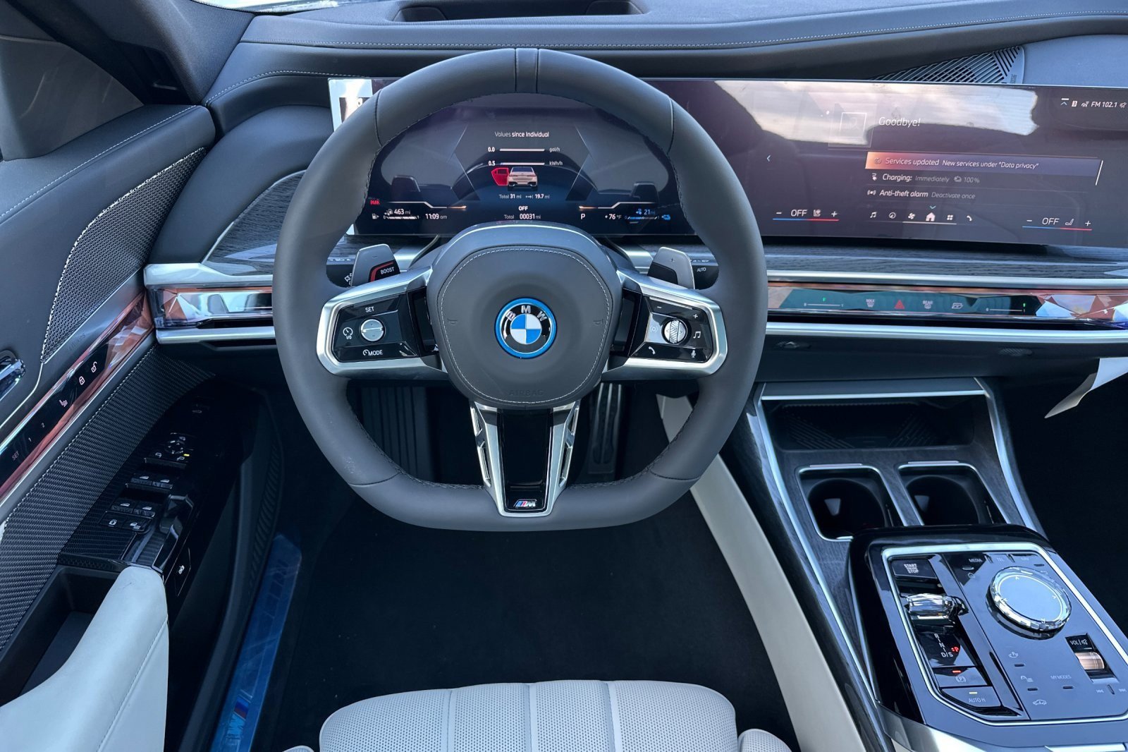 New 2026 BMW 750e xDrive AWD/4WD image 13