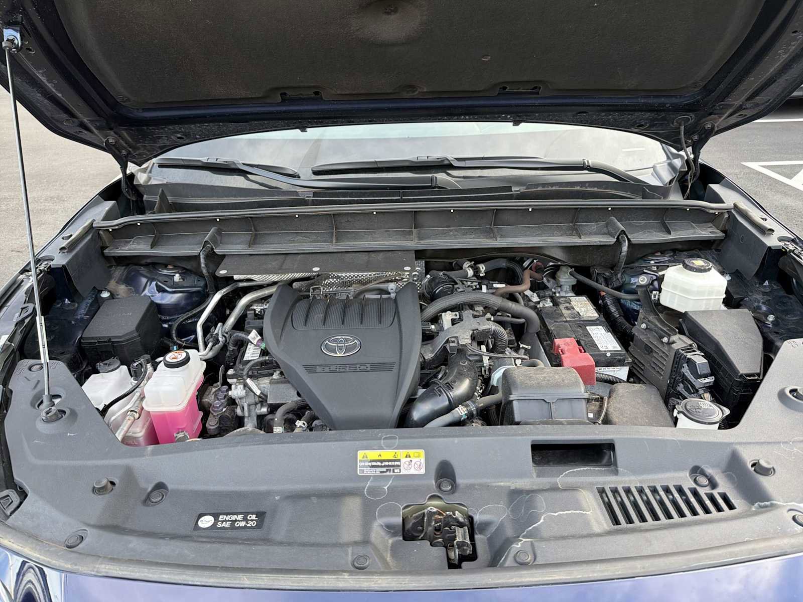 Used 2023 Toyota Highlander L image 27