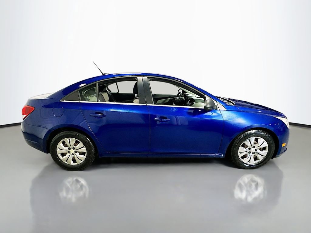 Used 2012 Chevrolet Cruze LS image 24