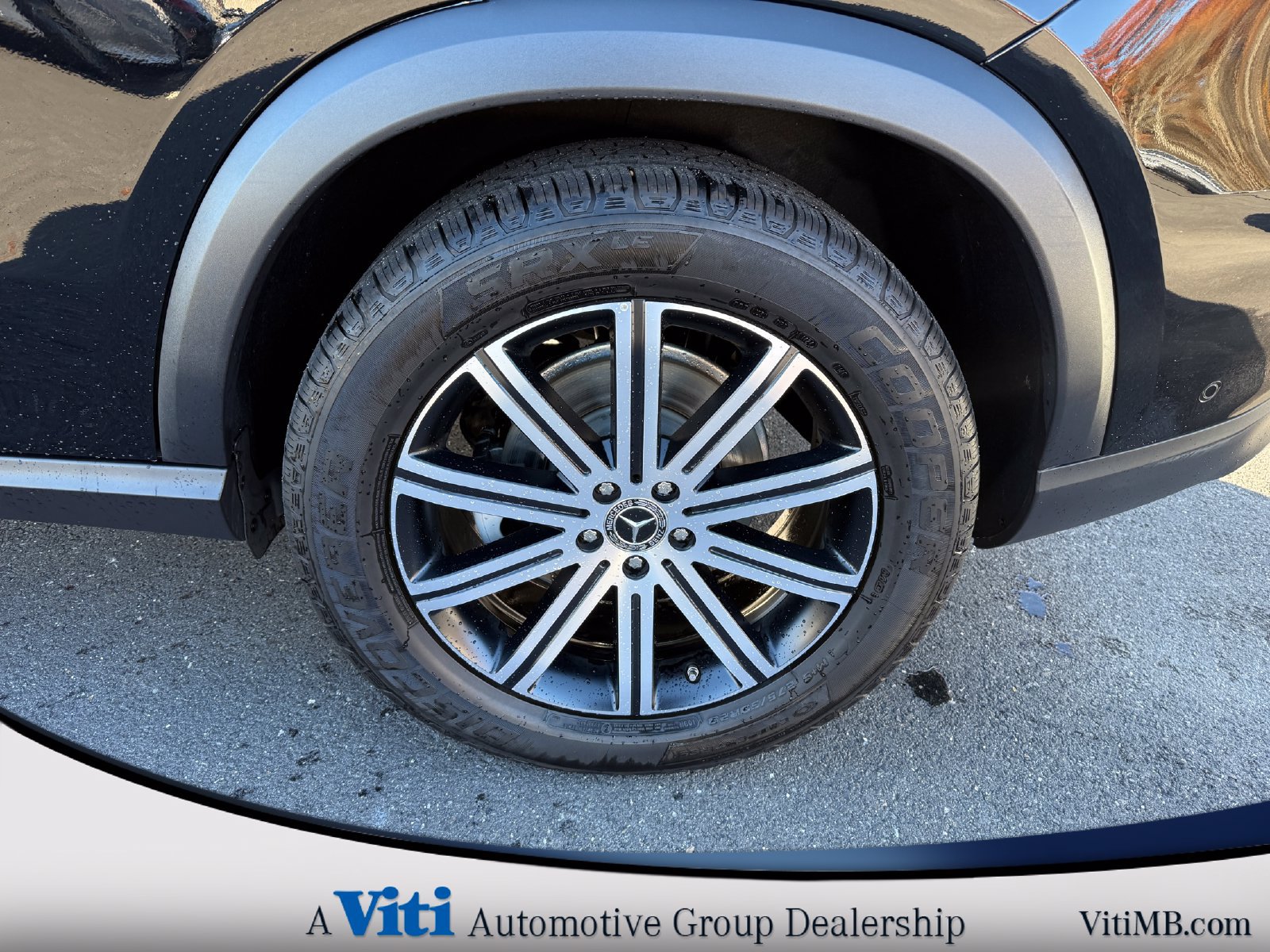 Used 2024 Mercedes-Benz GLE 350 4MATIC image 13