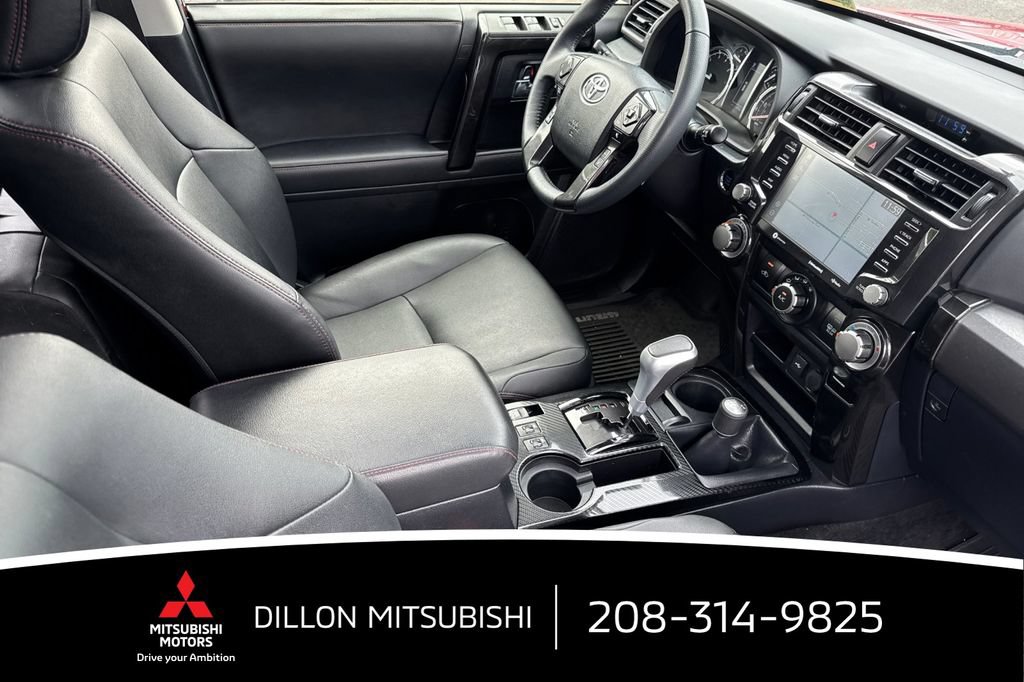Used 2021 Toyota 4Runner TRD Off-Road Premium w/ Moonroof Package AWD/4WD image 18