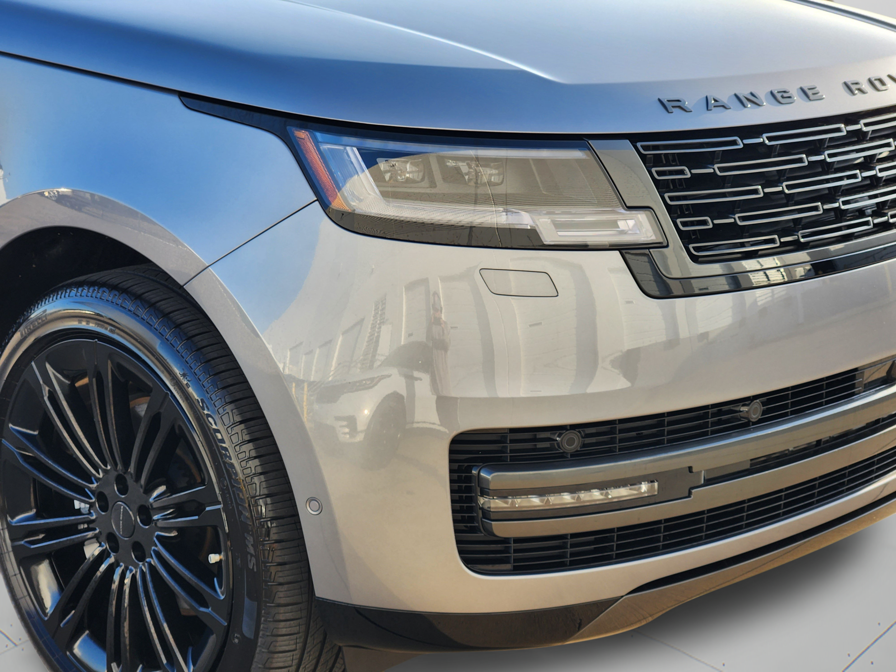 New 2026 Land Rover Range Rover SE AWD/4WD image 29