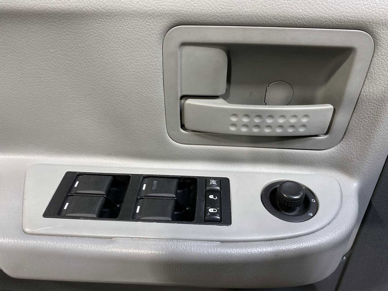 Used 2007 Dodge Dakota SLT w/ Mopar Chrome Edition Group image 23