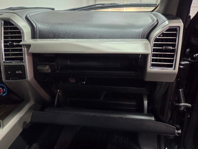 Used 2017 Ford F250 Lariat w/ Lariat Ultimate Package image 41