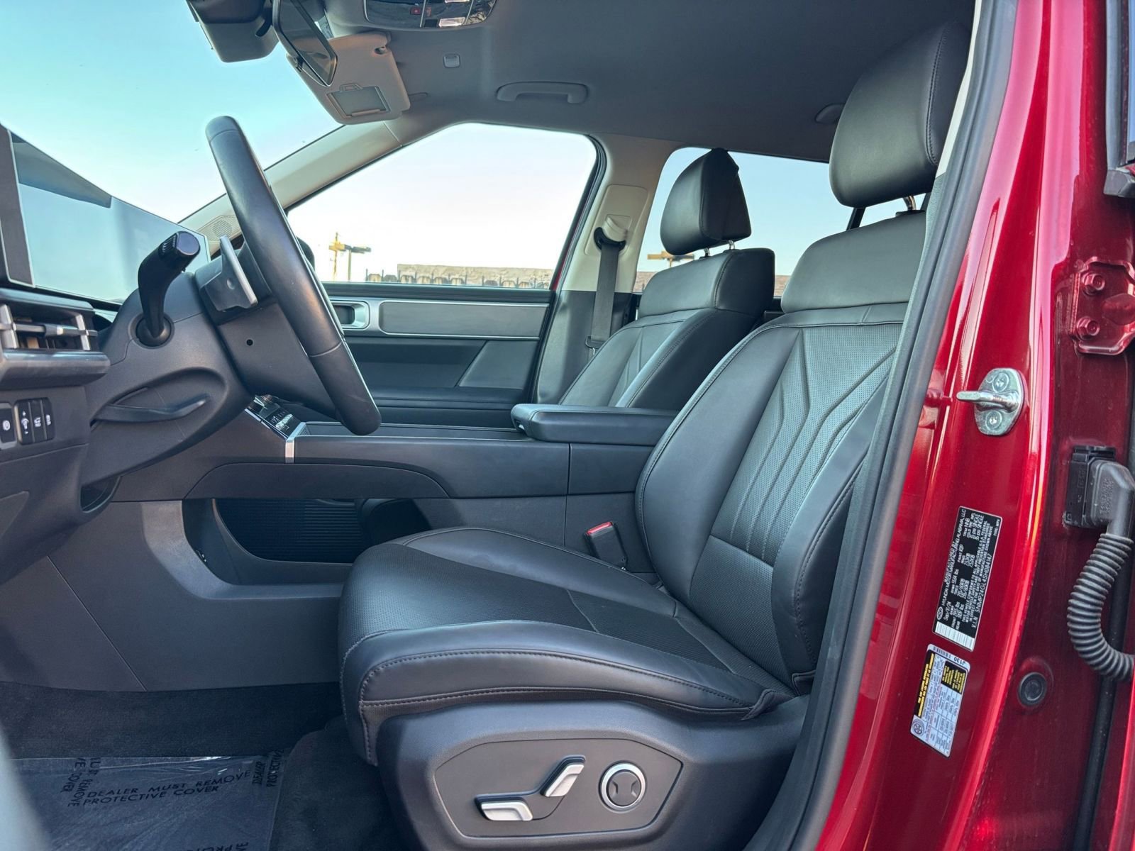 Used 2025 Hyundai Santa Fe SEL image 29