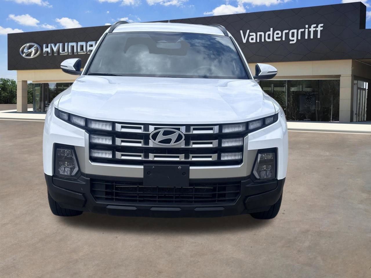 Used 2025 Hyundai Santa Cruz SEL FWD image 7