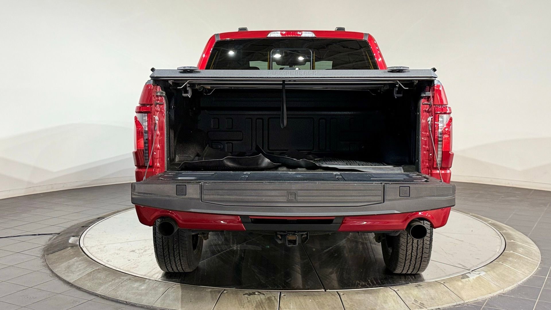 Used 2024 Ford F150 XLT w/ Equipment Group 302A MID image 30