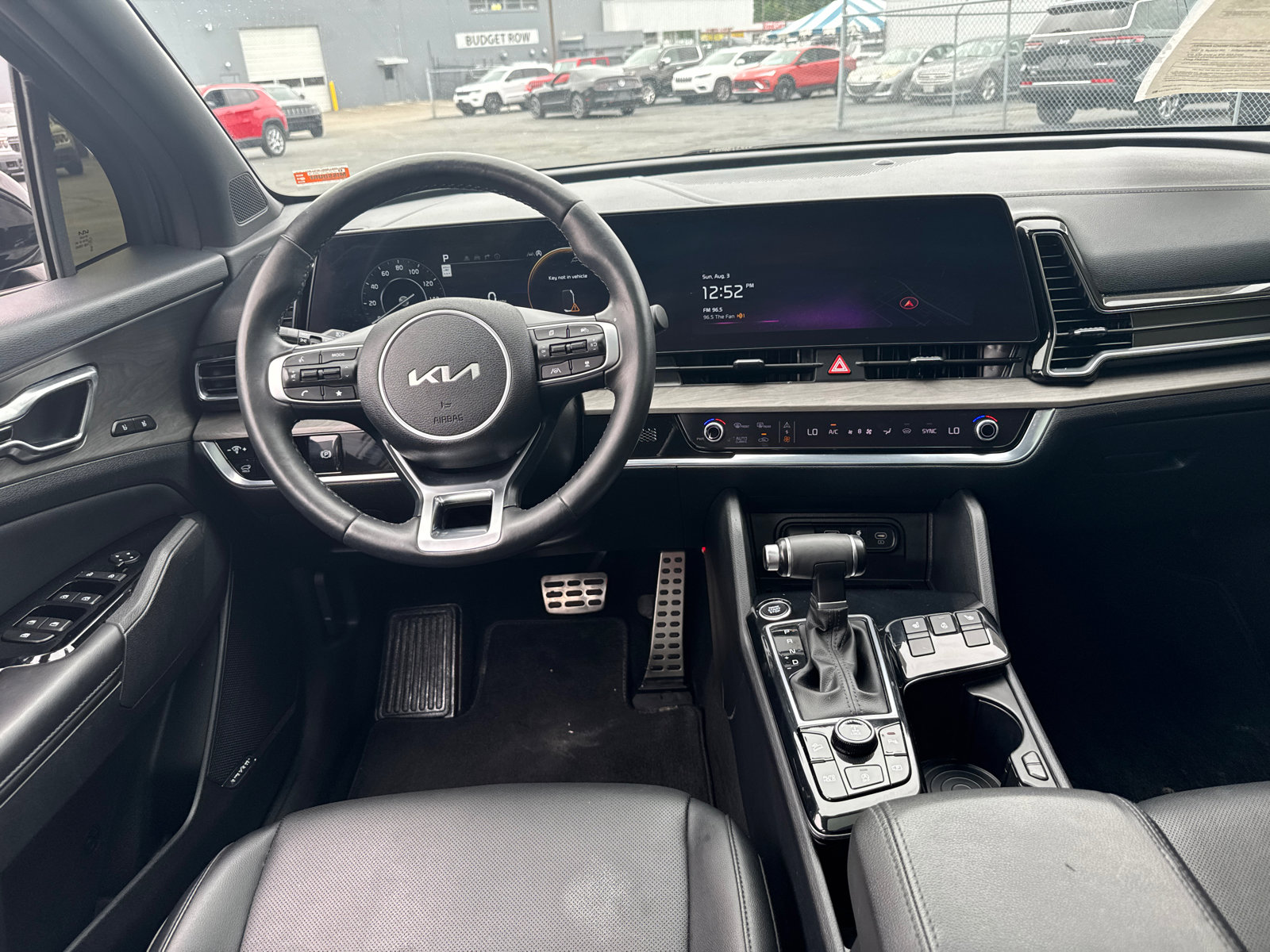 Used 2023 Kia Sportage X-Pro image 9