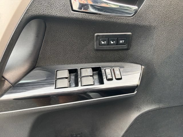 Used 2017 Toyota RAV4 Limited w/ All Weather Liner Package AWD/4WD image 9