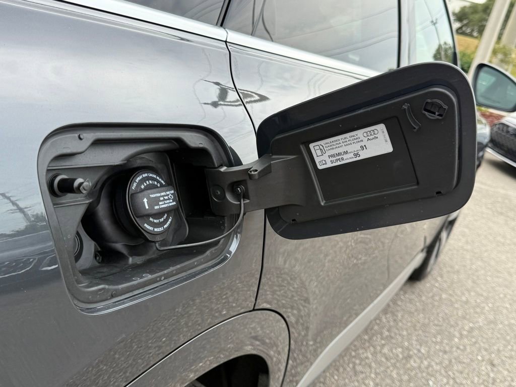 New 2025 Audi SQ5 Premium Plus image 55