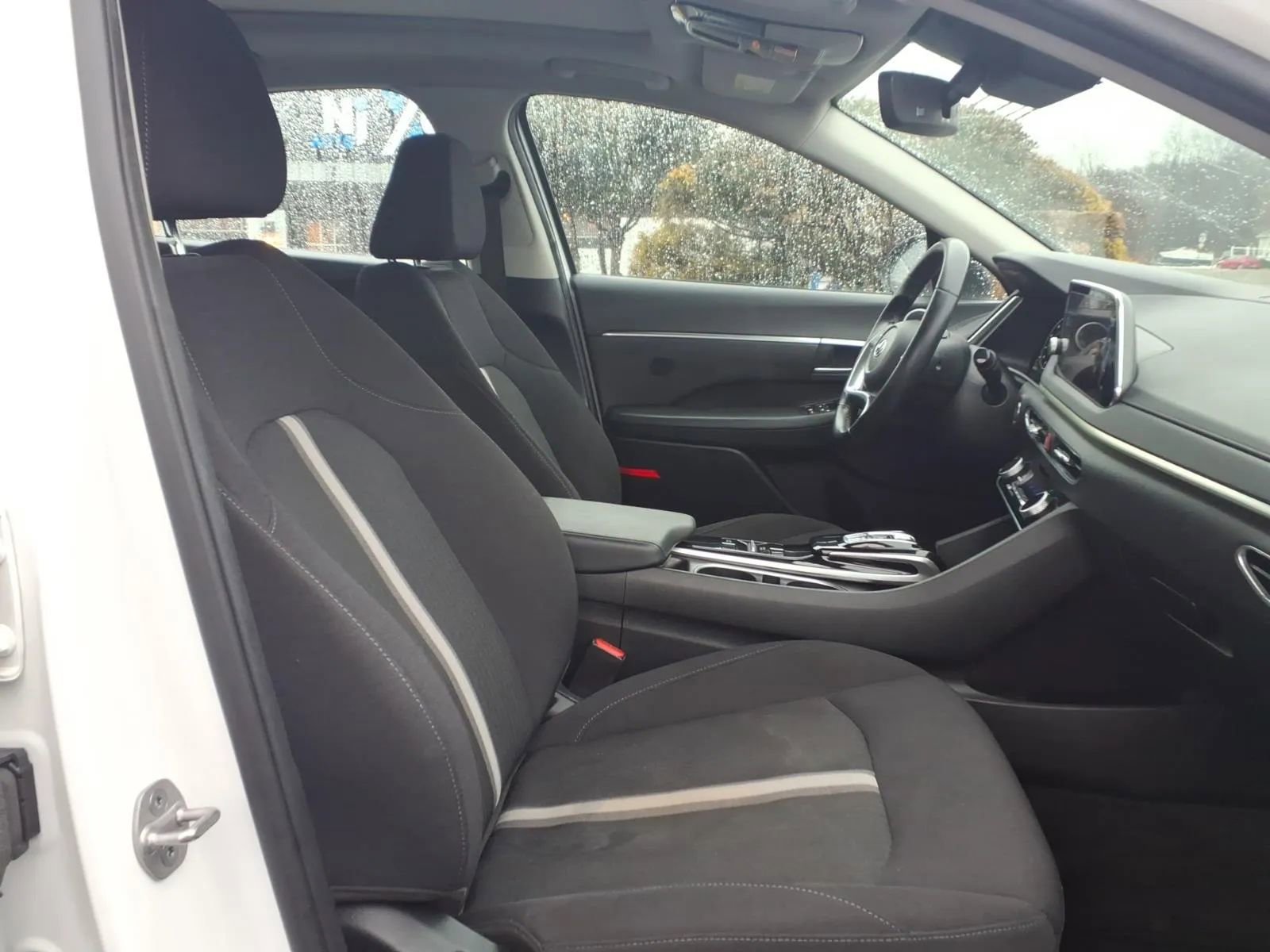 Used 2023 Hyundai Sonata SEL w/ Convenience Package FWD image 13