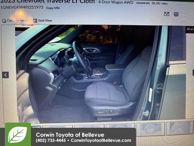 Used 2023 Chevrolet Traverse LT AWD/4WD image 9