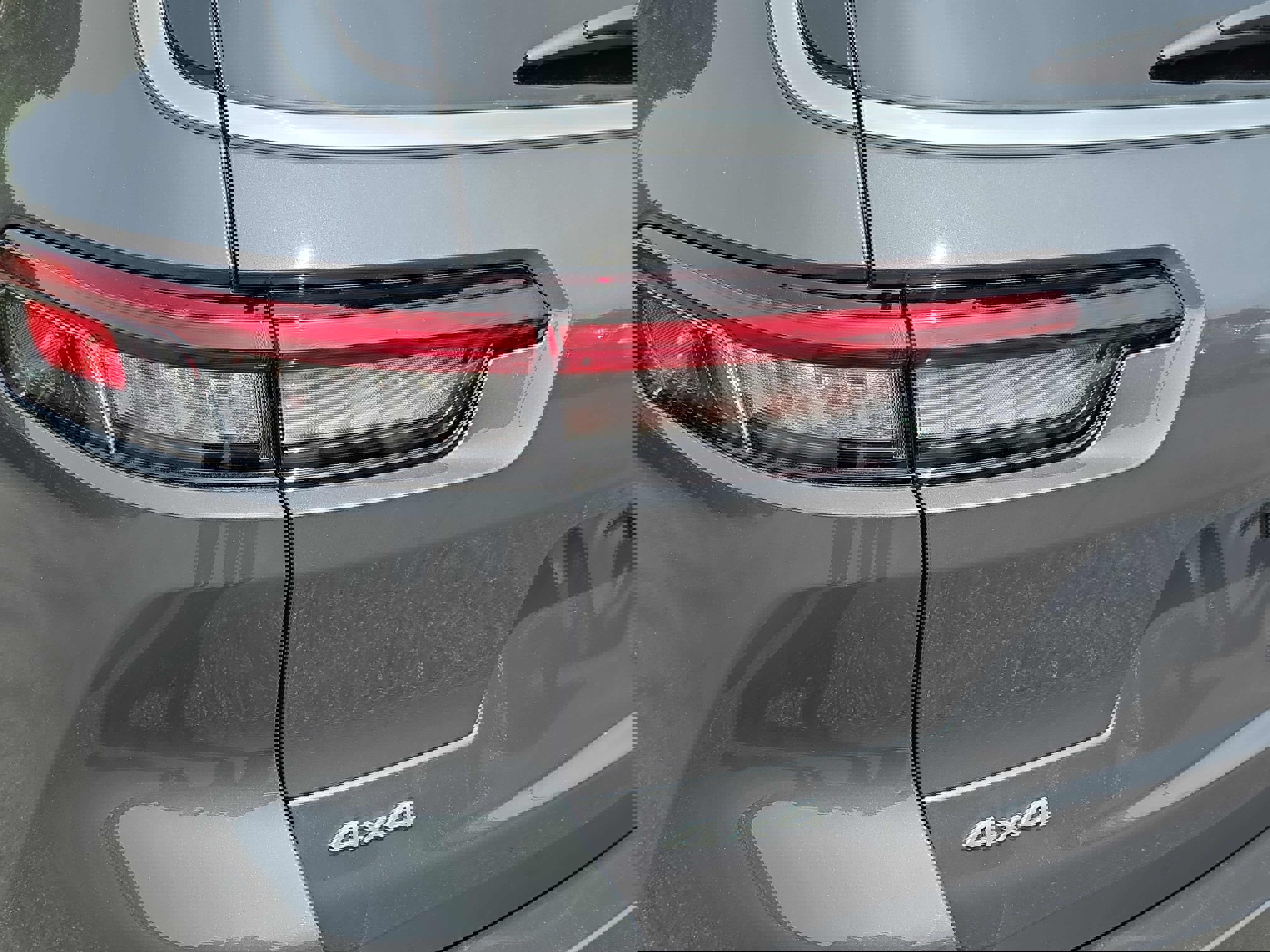 Used 2025 Jeep Grand Cherokee L Limited image 29