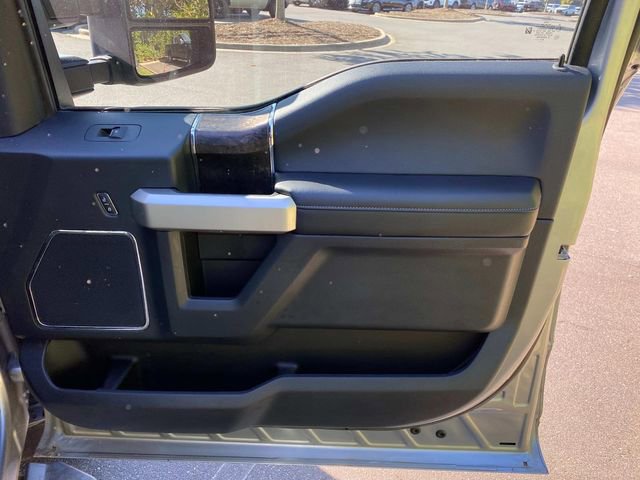 Used 2022 Ford F250 Lariat w/ Lariat Value Package AWD/4WD image 37