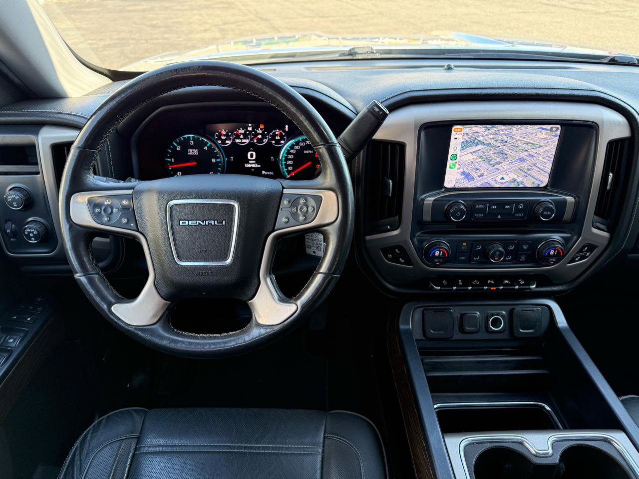 Used 2017 GMC Sierra 1500 Denali image 2