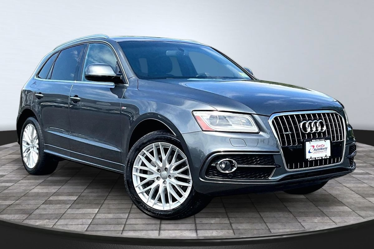 Used 2017 Audi Q5 2.0T Premium Plus w/ Technology Package AWD/4WD image 3