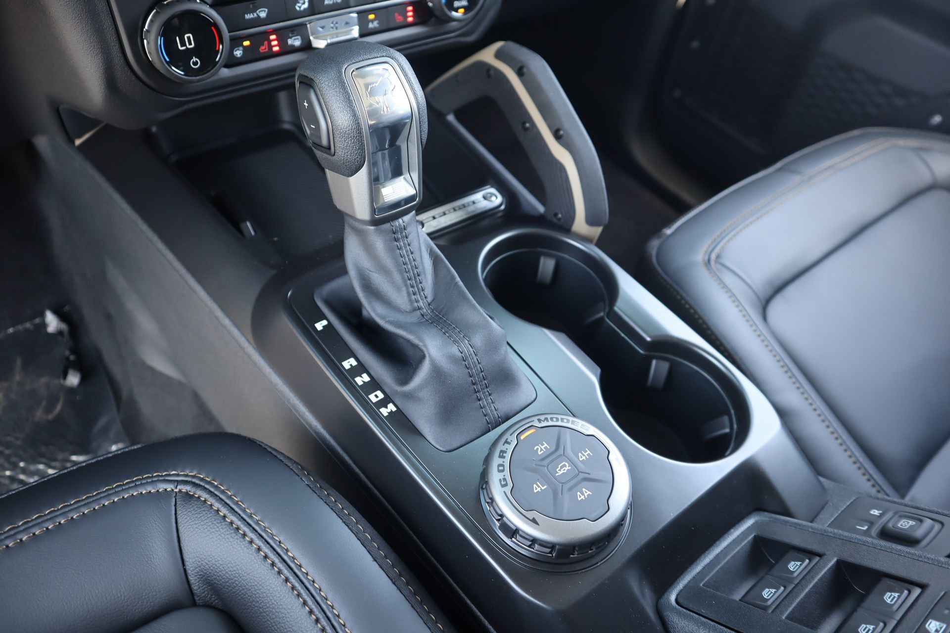 New 2026 Ford Bronco Badlands AWD/4WD image 10