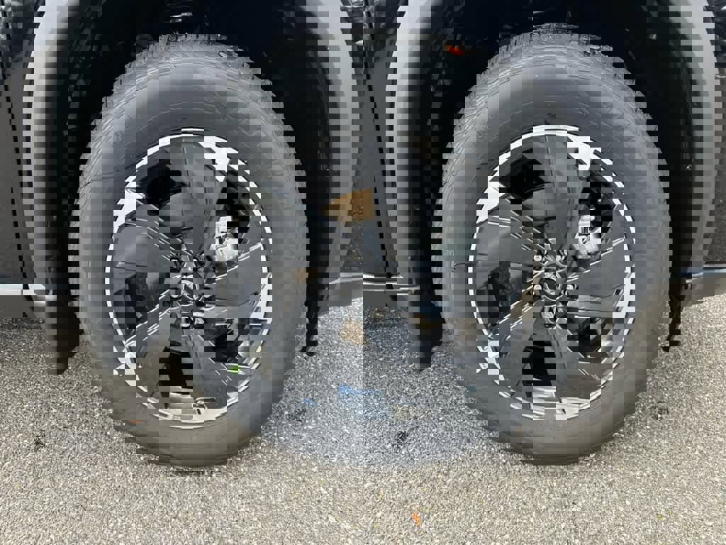 New 2026 Nissan Rogue SV image 28