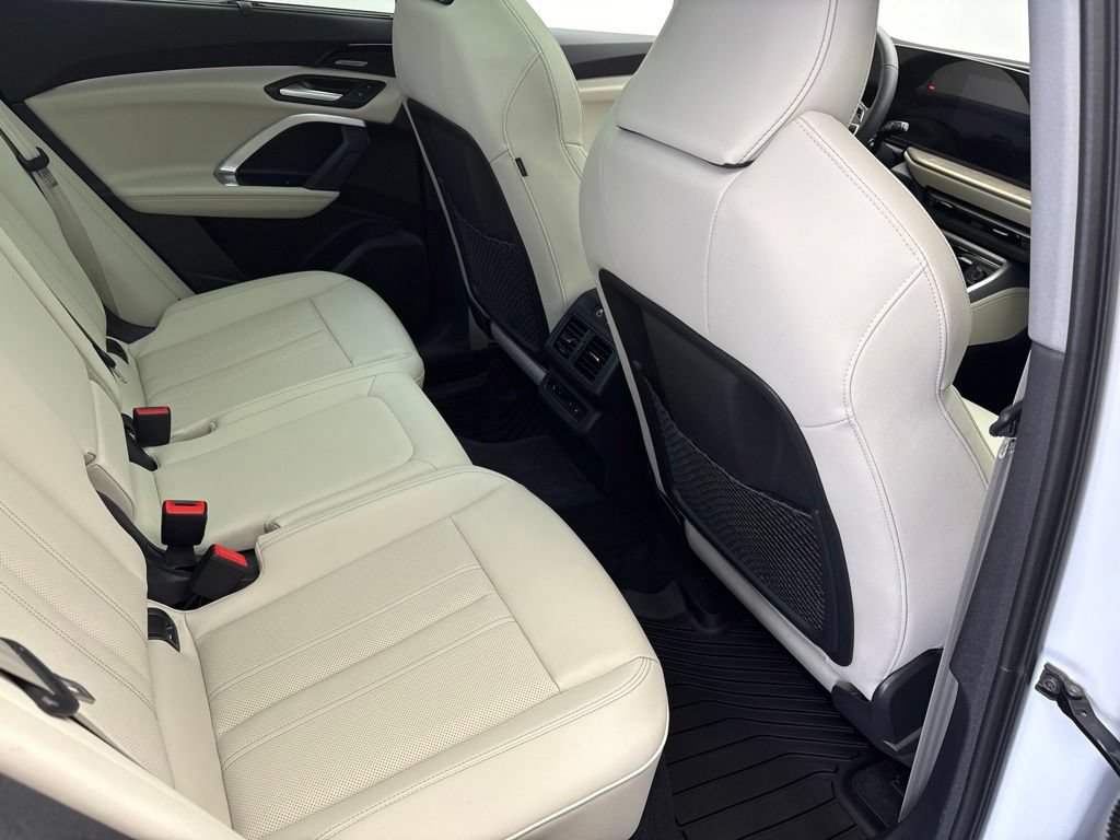 Used 2025 Audi Q5 Prestige AWD/4WD image 29