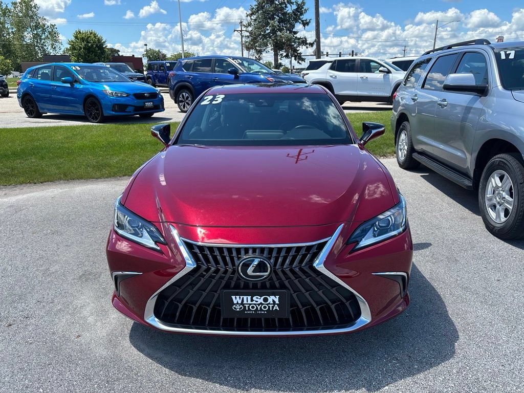 Used 2023 Lexus ES 250 w/ Premium Package AWD/4WD image 2