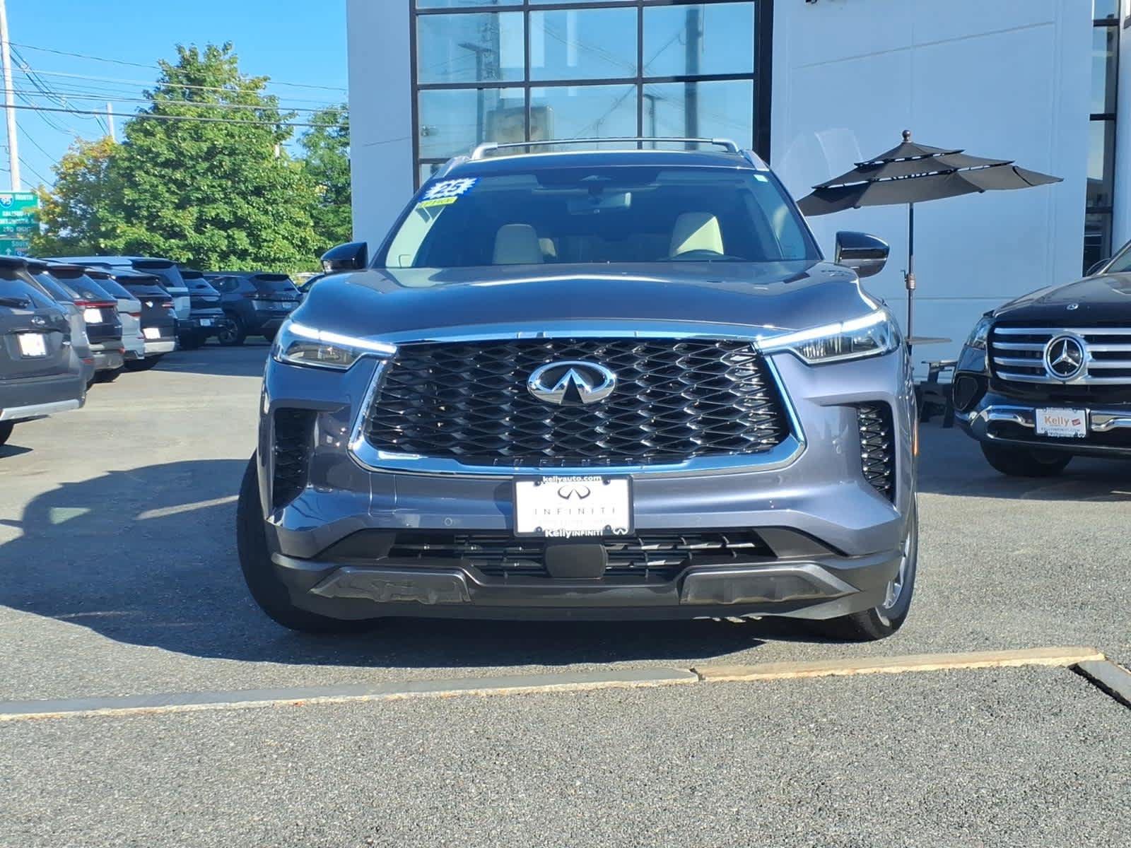 Certified 2025 INFINITI QX60 Sensory w/ Vision Package AWD/4WD image 2