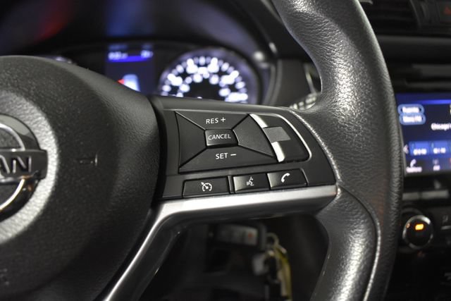 Used 2020 Nissan Rogue Sport S FWD image 16