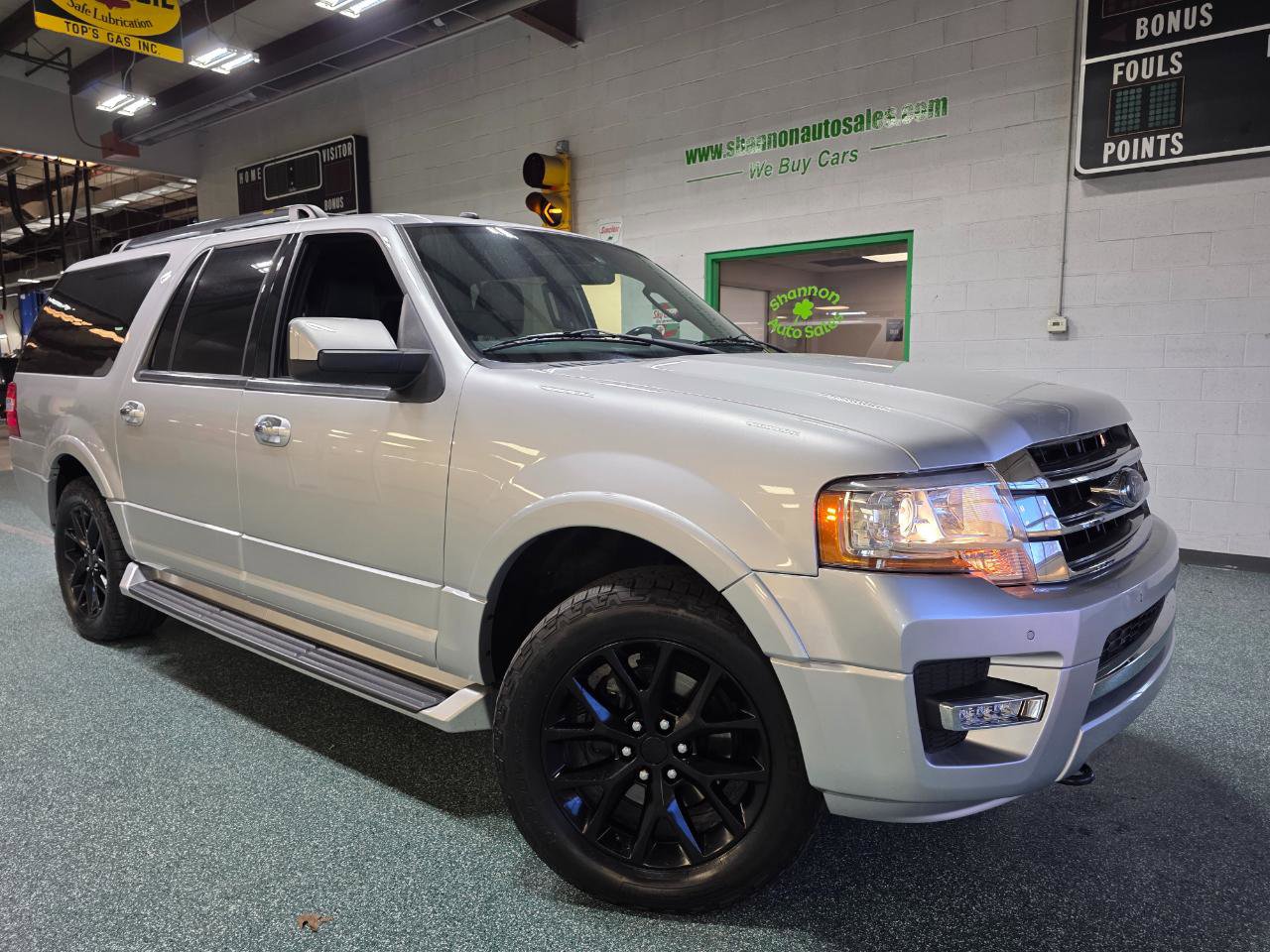 Used 2017 Ford Expedition EL Limited image 22